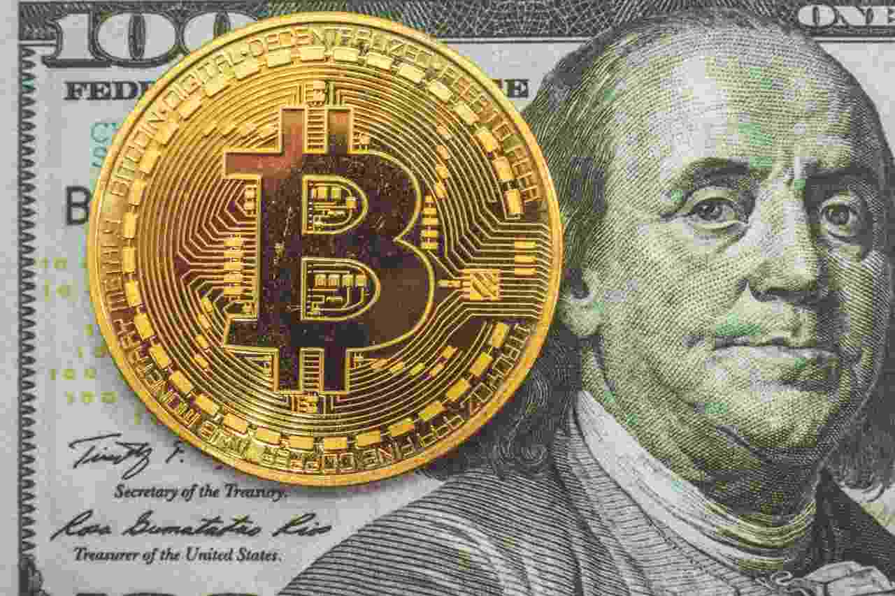 Crollo della borsa: scopriamo se il Bitcoin è un bene rifugio