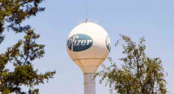 La profezia di Pfizer terrorizza borse ed analisti: vaccino ogni anno