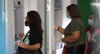 Bancomat: arriva la multa da €30 per questo errore, come evitarla, polemiche