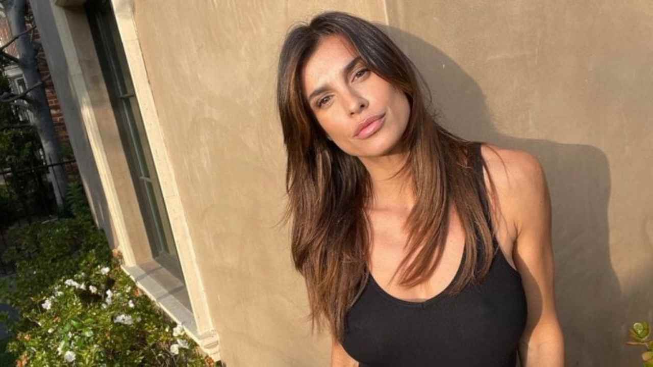 Elisabetta Canalis: l'outfit che ha lasciato tutti a bocca aperta-Ilovetrading.it