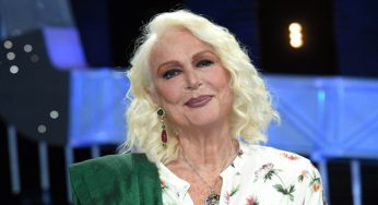 Loretta Goggi, la confessione inaspettata: “Oggi sono un’altra”