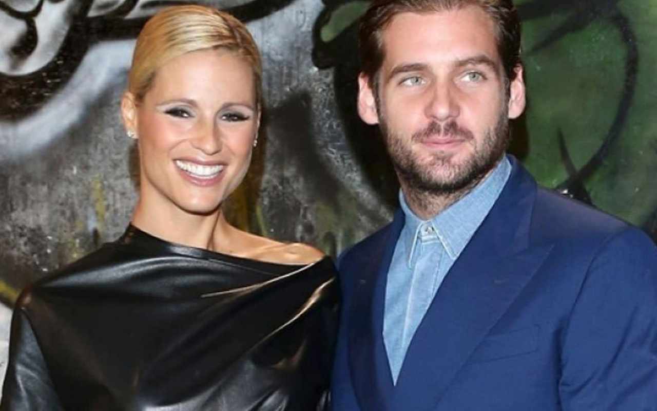 Michelle Hunziker Tomaso Trussardi