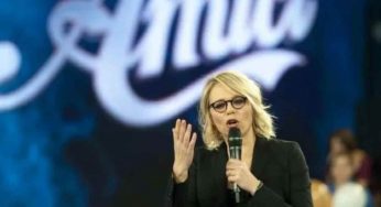 Amici, spoiler domenica 8 gennaio: due eliminazioni clamorose e tre ingressi