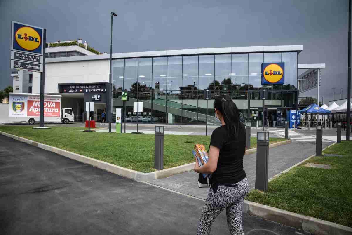 Bollette luce e gas sempre più care: la soluzione la offre LIDL a sorpresa