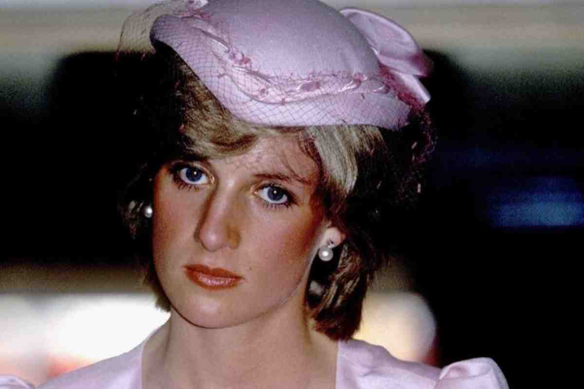 Lady Diana come è ridotta la sua tomba