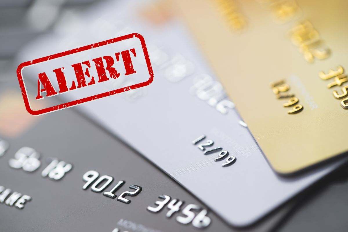 Carte di credito svuotate, furti per migliaia di euro: attenzione al nuovo pericolo