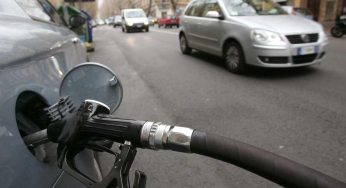 Benzina: tutta la verità, perché la pagheremo quasi 2 euro