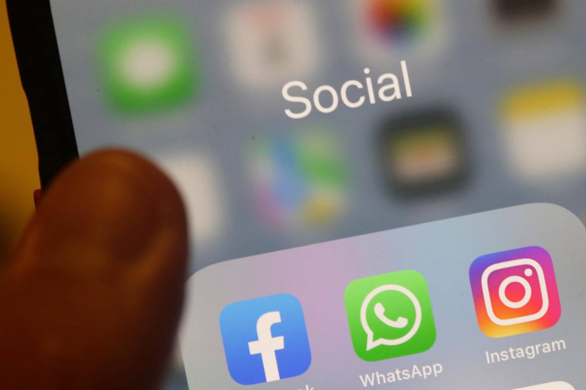 Gruppo WhatsApp delle mamme: finisci nel penale se scrivi queste cose