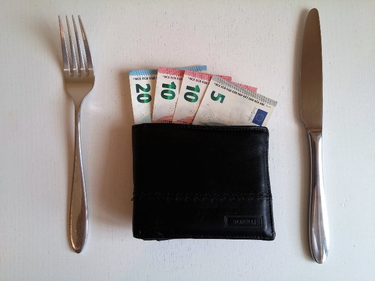 Aumenti stipendi 