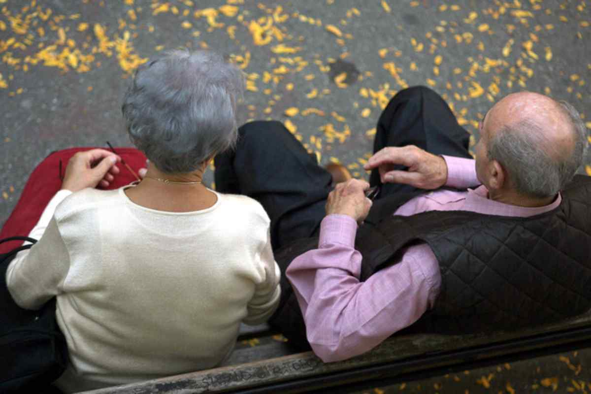 Pioggia di bonus per chi ha più di 70 anni: arrivano tante agevolazioni