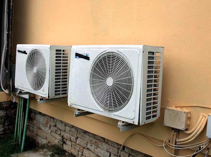 Condizionatori d'aria: sei legalmente obbligato alla revisione? Molti non lo sanno