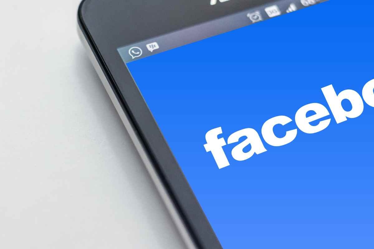 Facebook e Instagram a pagamento