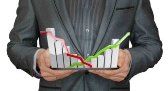 I mercati azionari sono gonfiati e la bolla può scoppiare anche senza bisogno della Fed