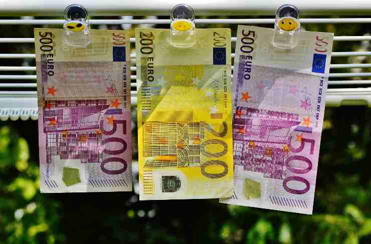 bonus famigli ricco, 1800 euro