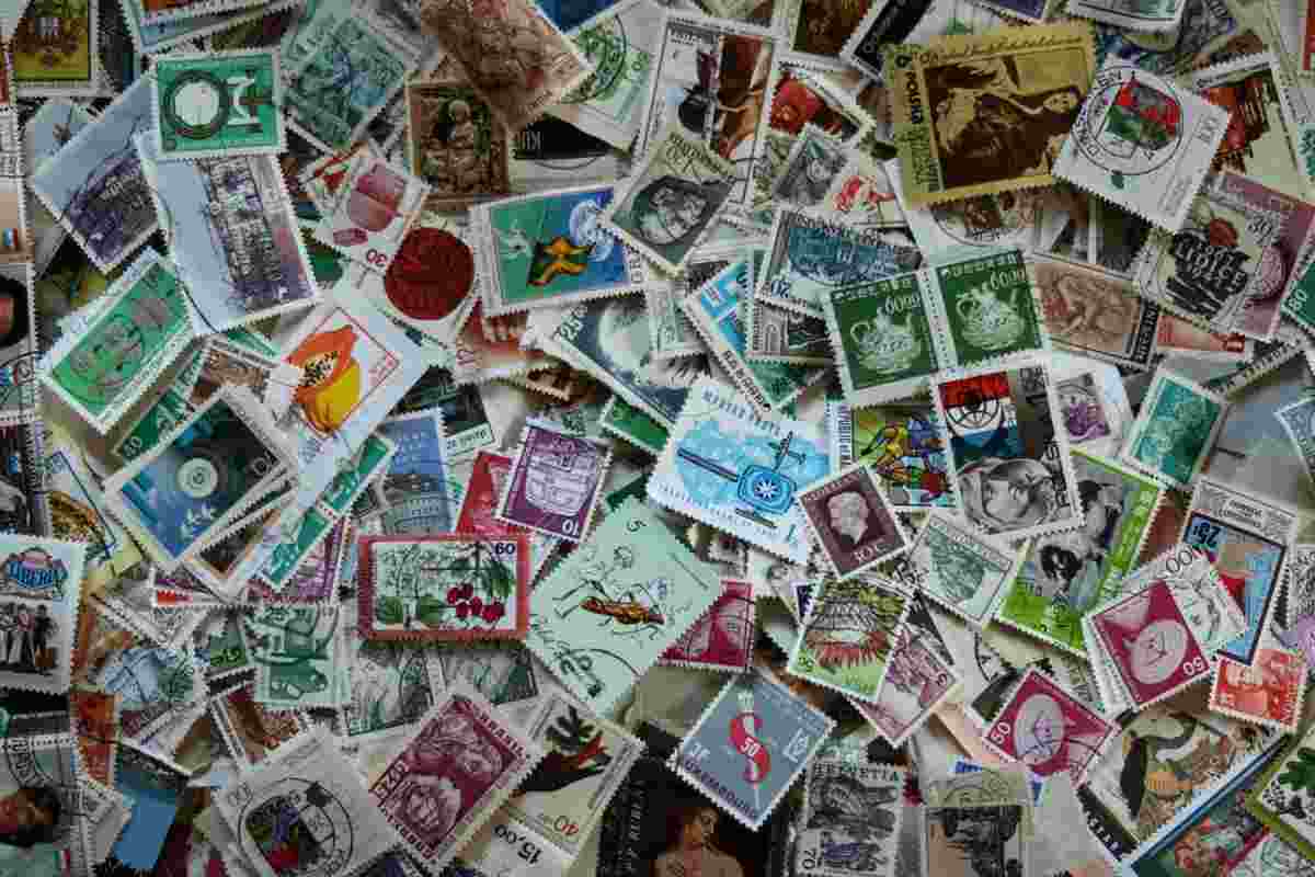 Caratteristiche francobollo da 20mila euro
