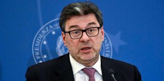 Bollette luce e gas, arriva il bonus famiglia