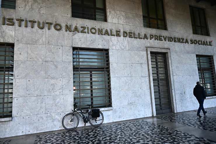 Pensione per anziani invalidi