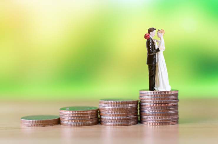 Chi paga le spese del matrimonio?