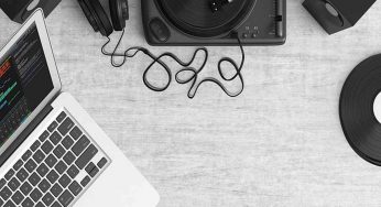 Ti scoccia leggere i PDF? Trasformali in audio: ecco i siti che lo fanno gratis