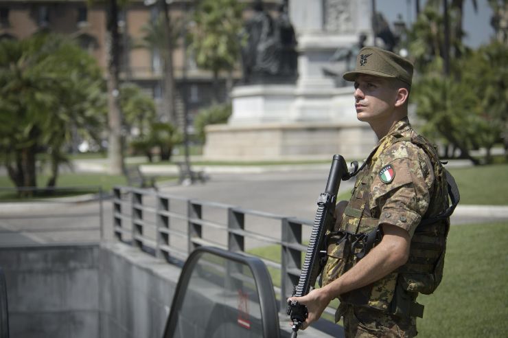 Lavorare nell'Esercito: pubblicati i nuovi bandi 