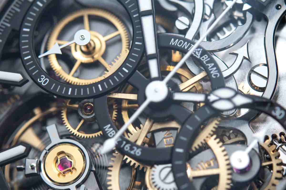  Montblanc 1858 "Unveiled Secret" Minerva Monopusher Chronograph: l'orologio che mostra la sua anima