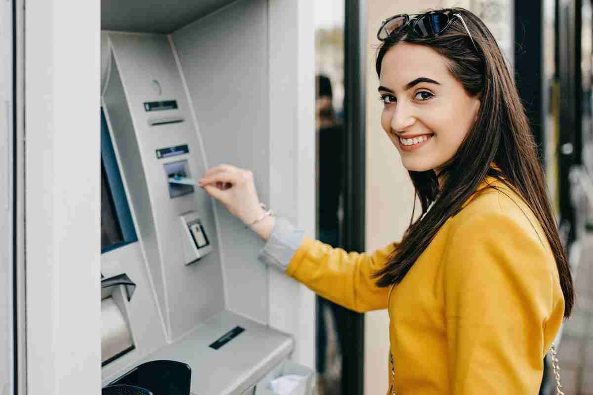 bancomat prelevare quanto costa