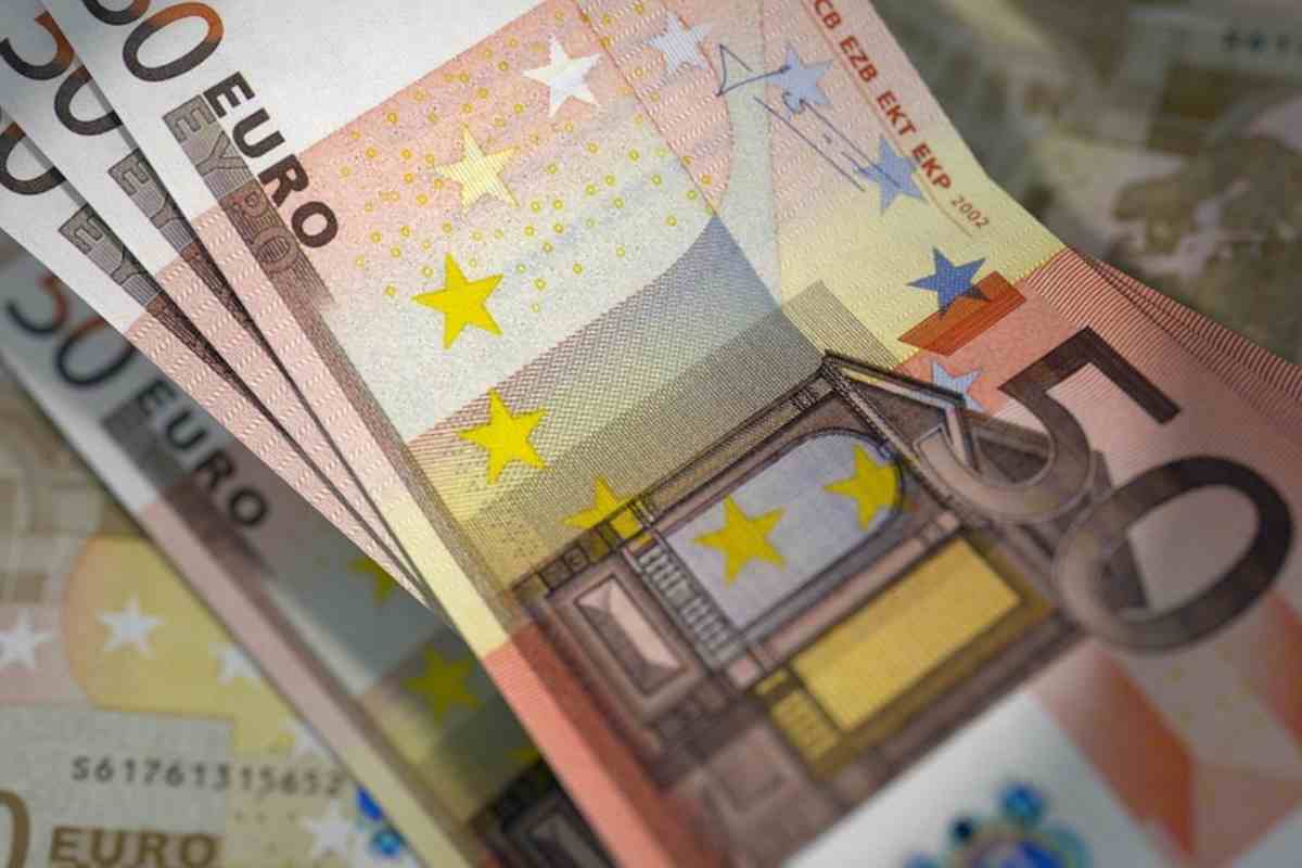 Bonus per disoccupati, come ricevere da 800 a 1000 euro: la procedura