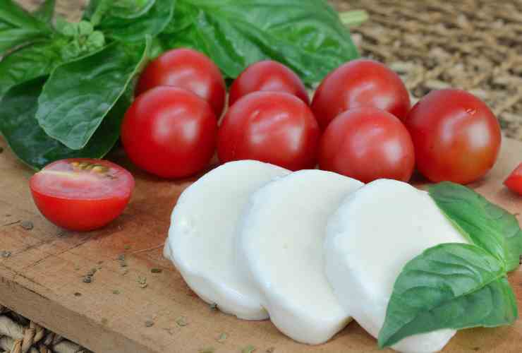 Acqua della mozzarella: arricchisce tanti piatti