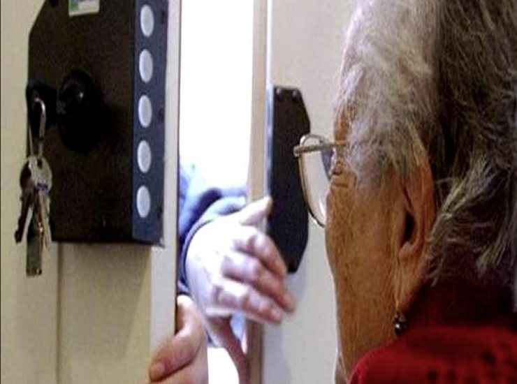 Nuova truffa agli anziani: allarme in Italia