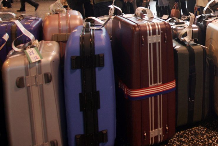 più comodo portare bagagli in treno o aereo