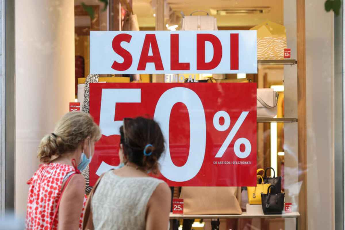 Il 6 luglio l'inizio dei saldi