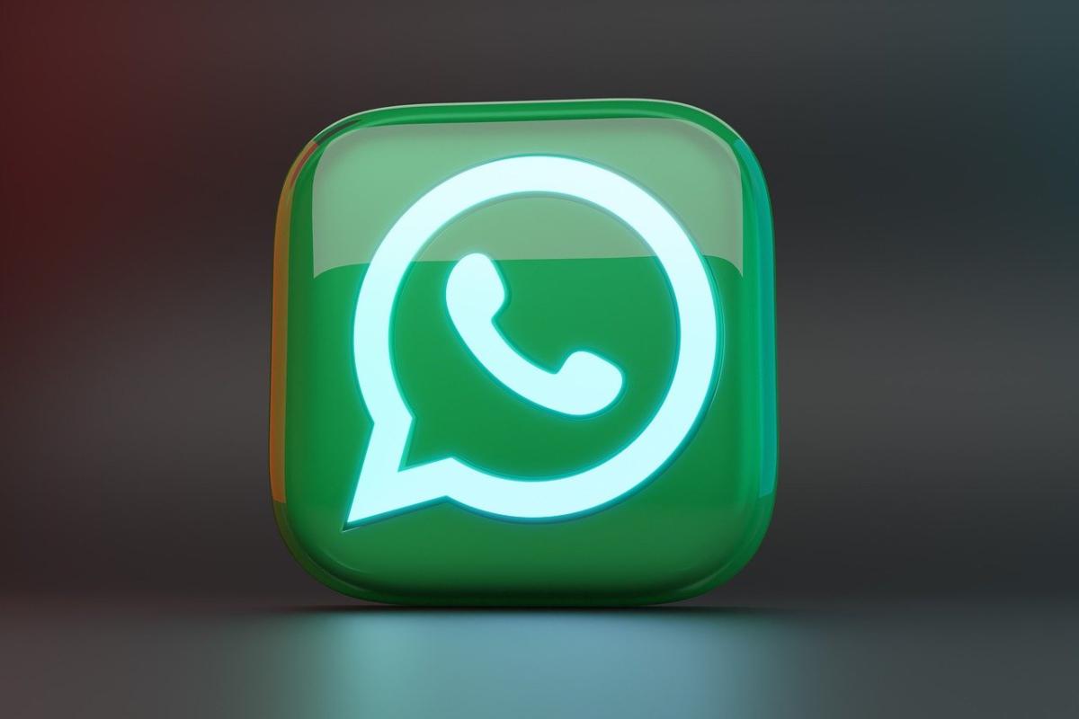 Mirroring anche su WhatsApp