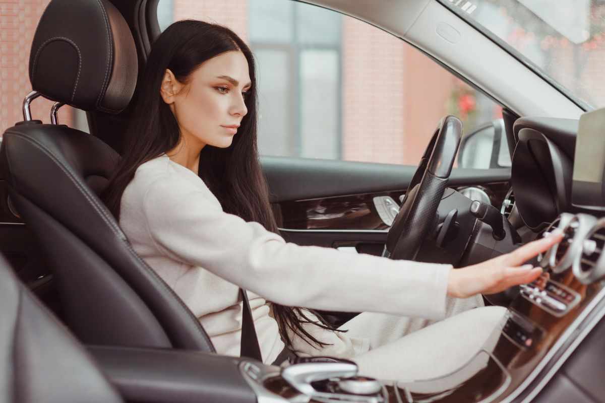 l'aria condizionata in auto: cosa dice il Codice