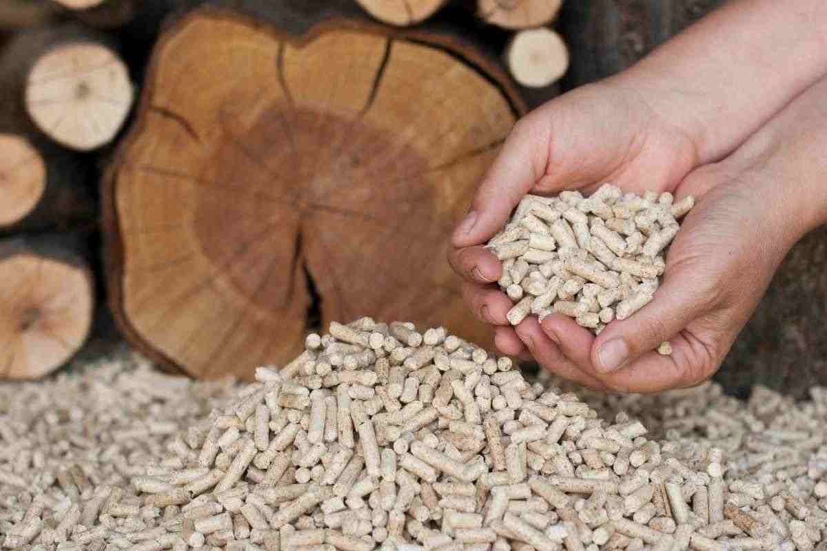 il pellet é una fonte di calore per stufe con prezzi bassi