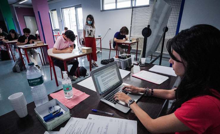 Scuola, aumenti per 1,2 milioni tra insegnanti e personale ata