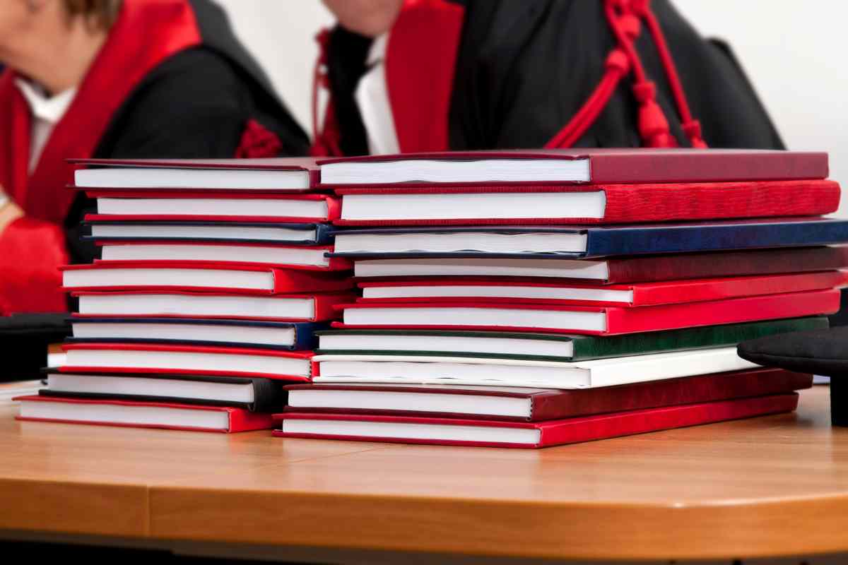 Perde 110 chili con la tesi di laurea