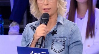 Amici, grande attesa per la puntata di oggi con ospite famosissima in studio