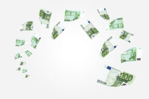 cento euro che volano
