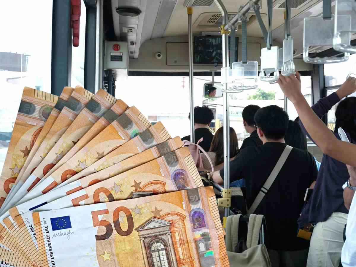 sfondo persone su autobus e banconote 50 euro in fila