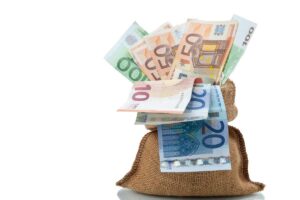 Sacco pieno di banconote